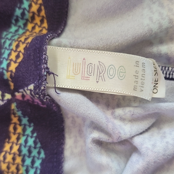 Lularoe one size purple leggings - Picture 3 of 4